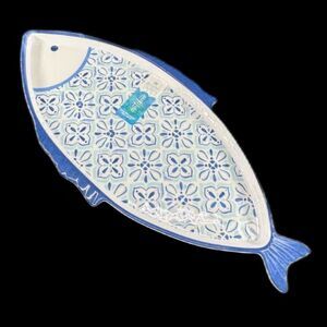 Sigrid Olsen Home-Outdoor 100% Melamine White With Blue Pattern New Condition